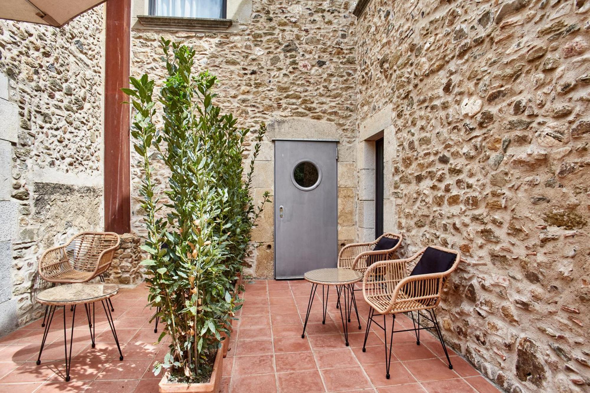 Arcs De Monells - Adults Only Hotel Luaran gambar